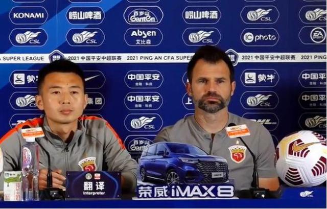 GA黄金甲-不找双外援理由反怪场地不浇水 莱科抱憾三个门框